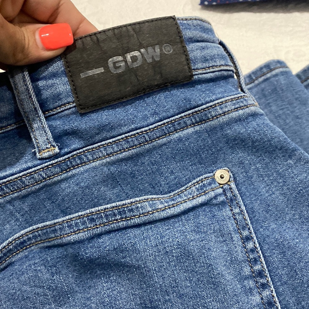 COPY - GDW men’s denim jeans.  Fairly new.  Size 42x34.  Has stretch.